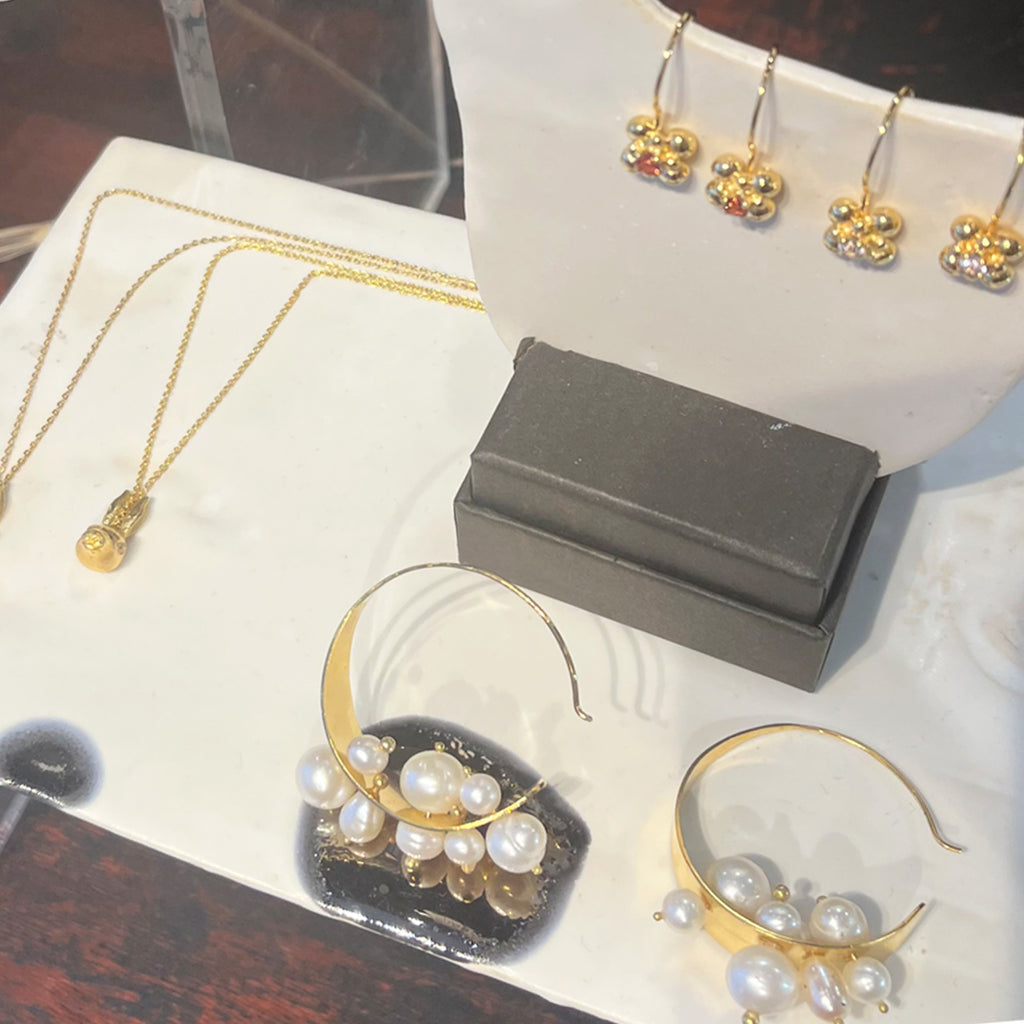 Boucles d'oreilles Blanche